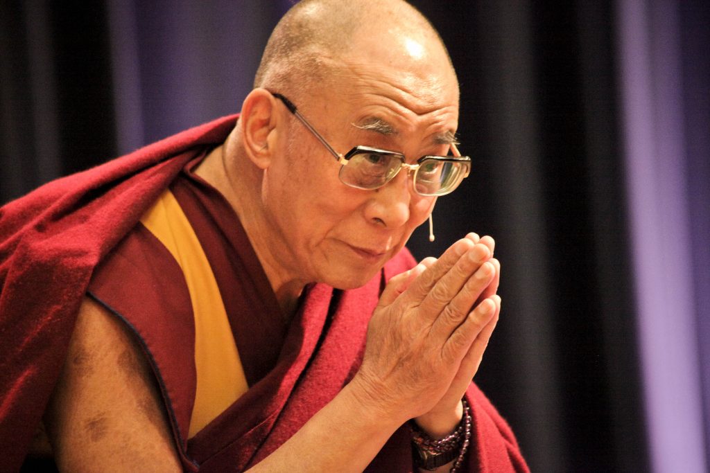 His Holiness the Dalai Lama visiting Södertörns Univerisity, Stockholm, Sweden. -- Photo and copyright: Erik Törner, IM Individuell Människohjälp www.manniskohjalp.se Contact IMs Erik Törner for permissions. Email erik.torner(at)manniskohjalp.se IM is a Swedish aid organization fighting and exposing poverty and exclusion. IM makes long-term commitments together with local partners, in promoting health, education and income generation. Our efforts are aimed at empowering people and each new project starts off on a small scale. IMs Photo Archive (IMs Bildarkiv) can always be found at www.flickr.com/IMsbildarkiv